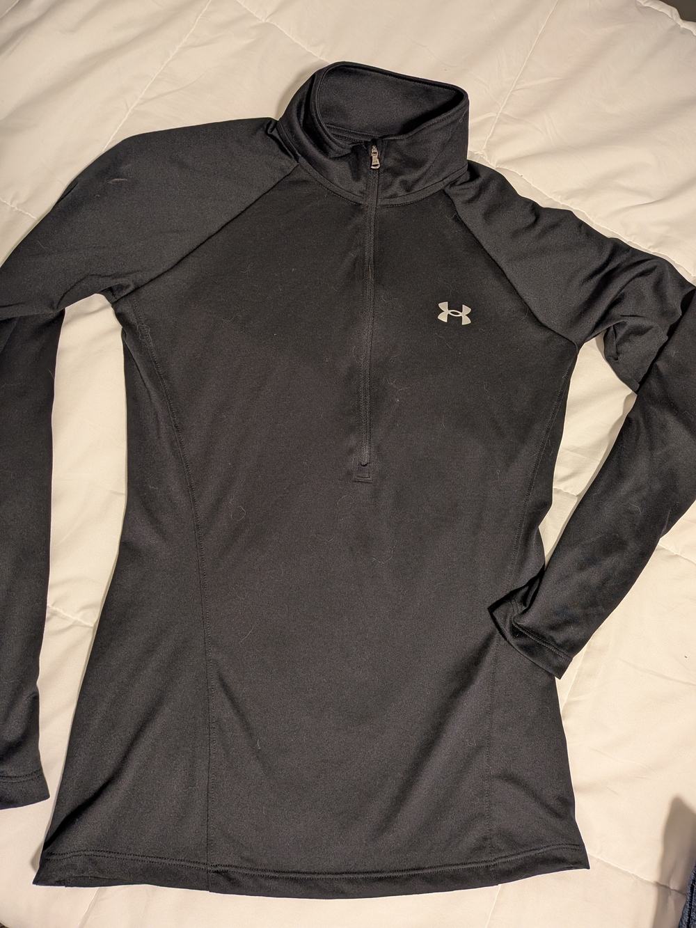 Under Armour Women's Black Long Sleeve 1/4 Zip Swim Top